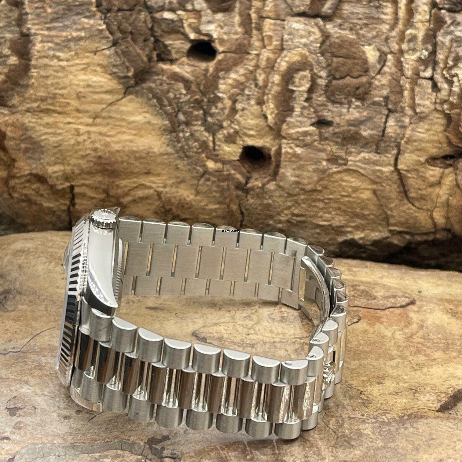 Thumbnail von Rolex Day-Date 40 Platin - ICE Blue Diamant - FULLSET 2025 Ref. 228236