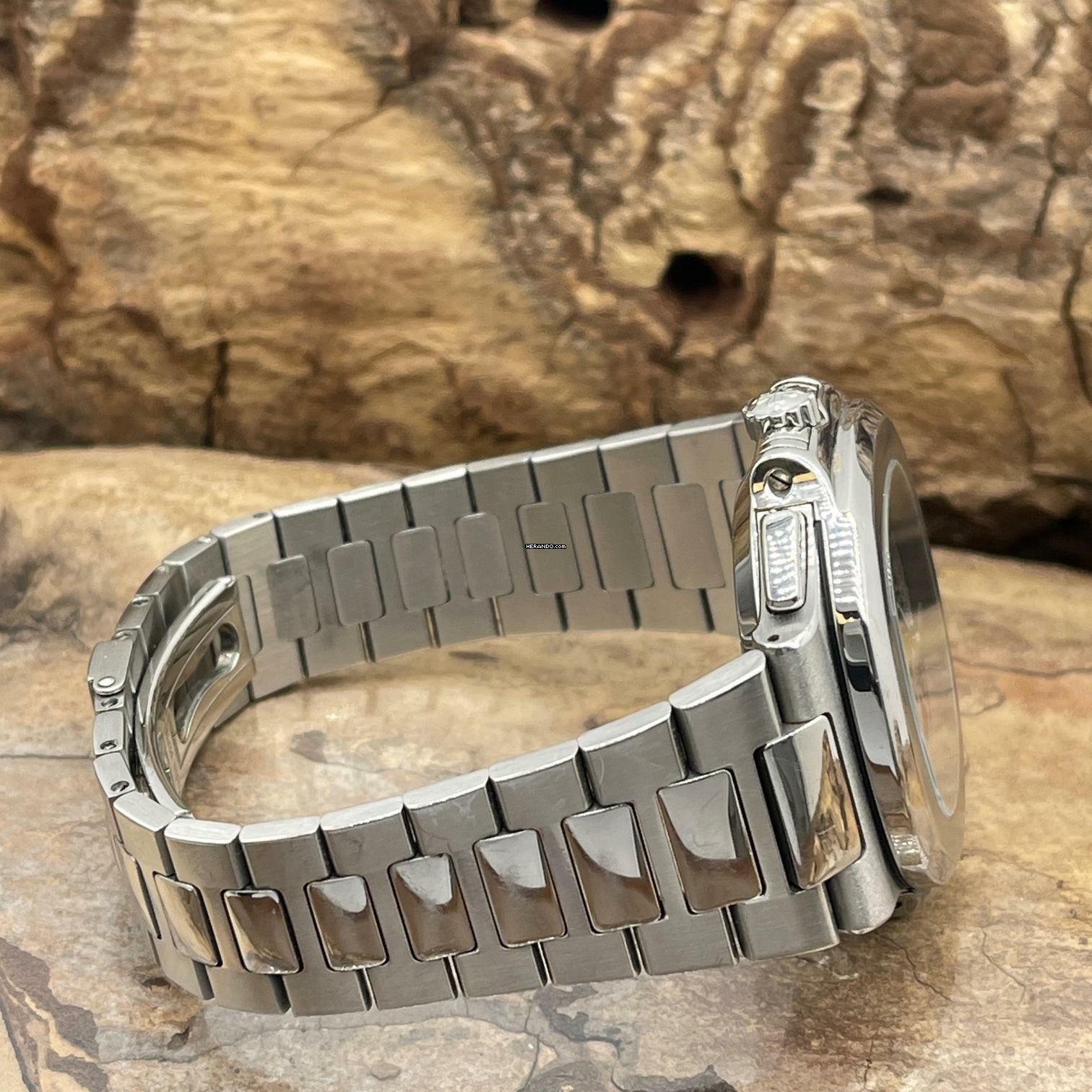 Thumbnail von Patek Philippe Nautilus Nautilus Chronograph - FULLSET 2011 - Ref. 5980/1A-001