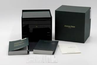 Thumbnail von Audemars Piguet Royal Oak Offshore Chronograph Keramik / Titan Automatik Ref. 26405CE.OOA002CA.01 B&P