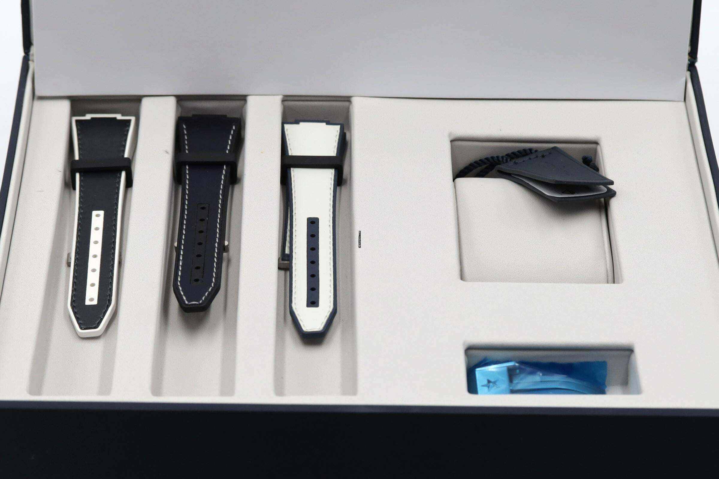 Thumbnail von Zenith Defy Midnight Stahl Automatik Damenuhr Ref.16.9200.670/01.MI001 B&P