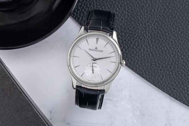  Jaeger-LeCoultre Master Ultra Thin Stahl Ref. Q1218420 109.8.90.S B&P 2022 
