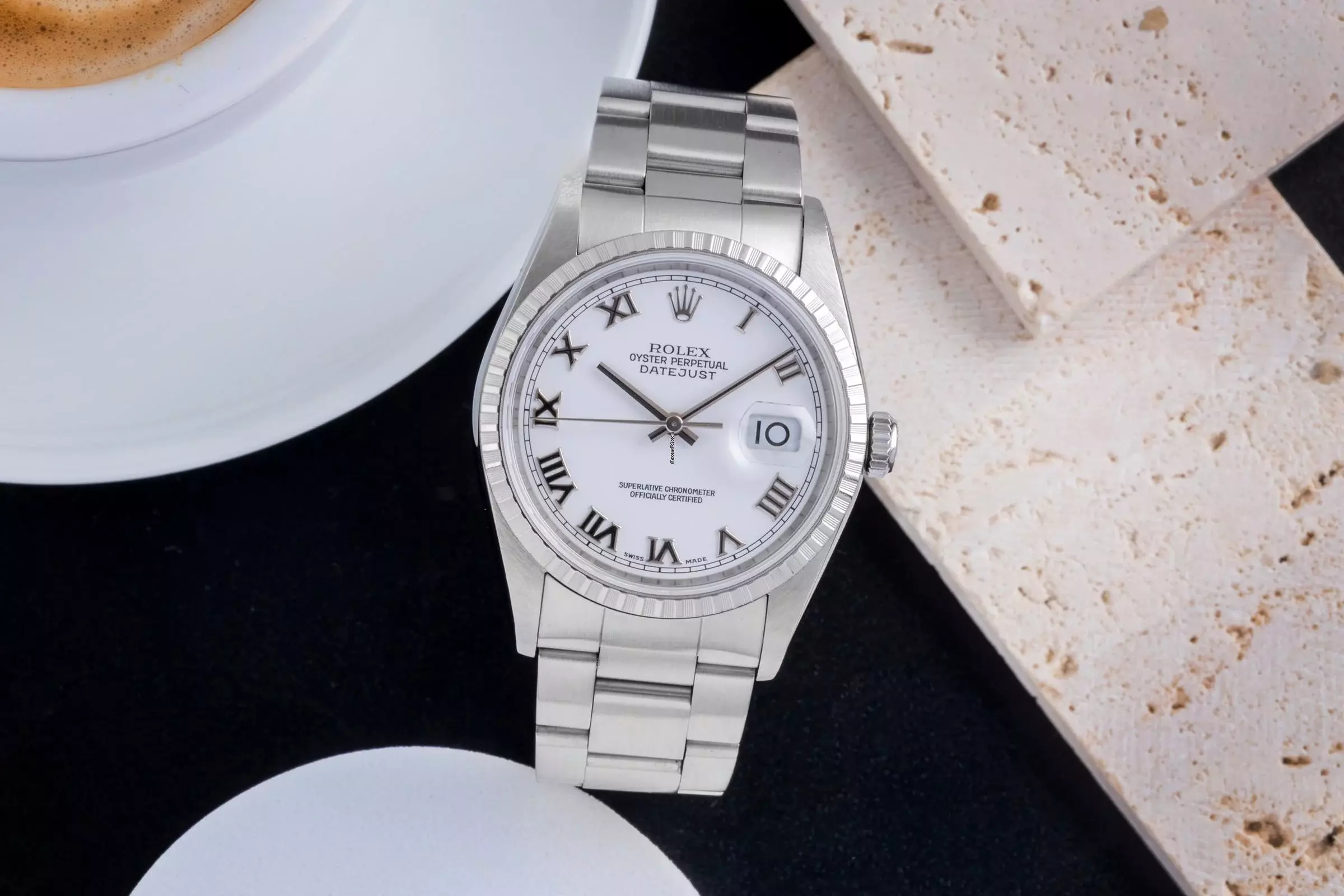 Rolex Datejust 36 White Dial Oyster Stahl Automatik Herrenuhr Ref.16220 F-Serie