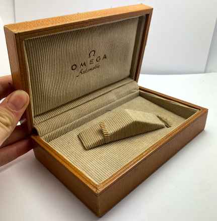  Omega Classic Vintage Box Olympic Games Olympische Spiele XVI 1956 Cross of Merit 