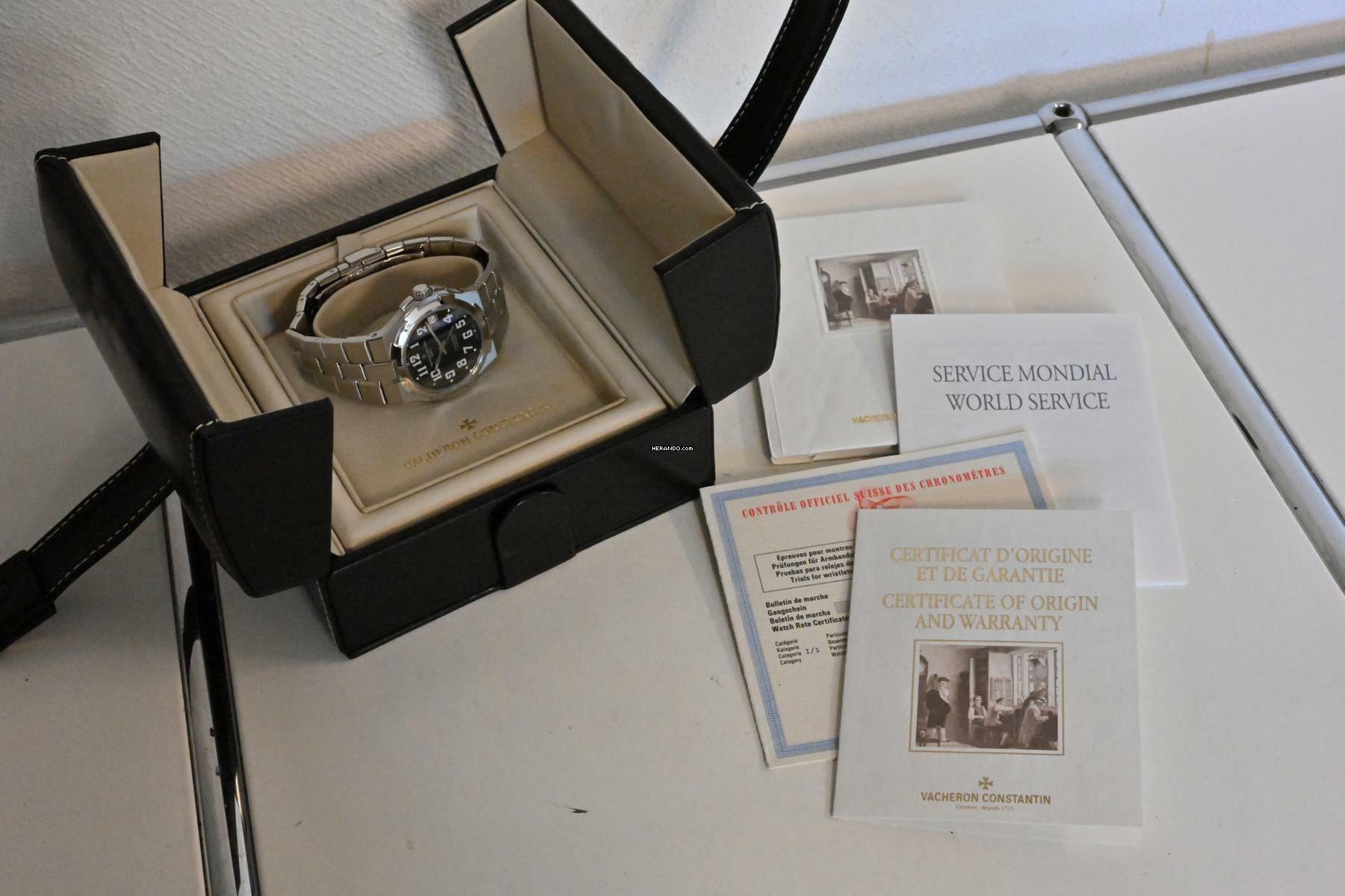 Thumbnail von Vacheron Constantin Overseas Automatik 42042/423A 37mm Black Dial Full Set