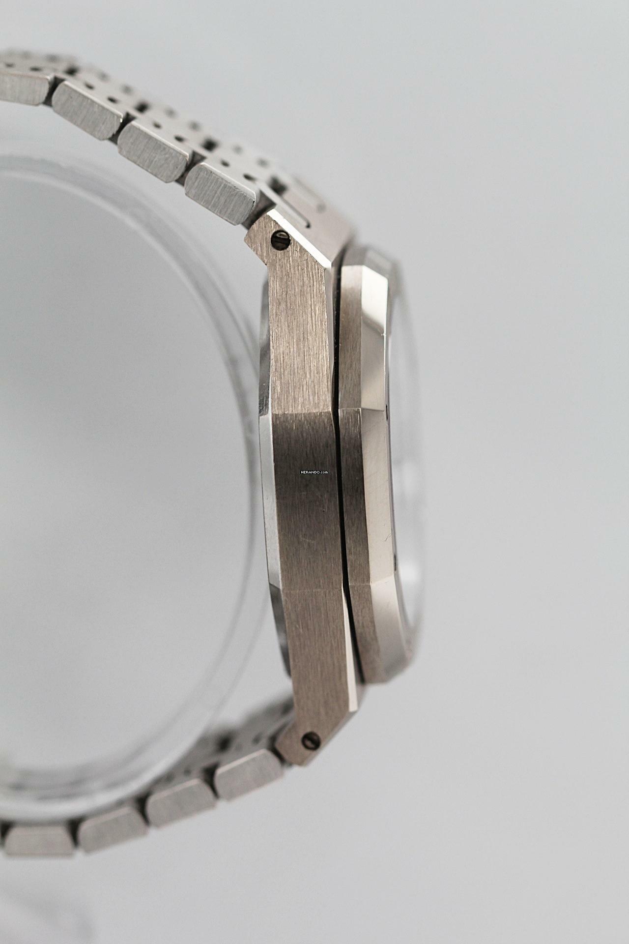 Thumbnail von Audemars Piguet Royal Oak Chronograph original AP Certificate and Box