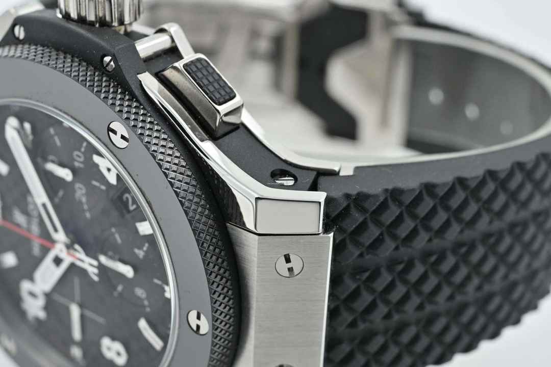  Hublot Big Bang 44 mm Evolution Chronograph 301.SB.131.RX 