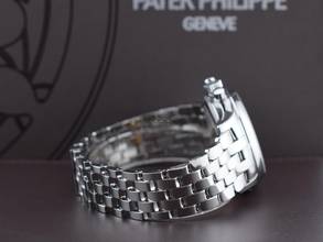 Thumbnail von Patek Philippe Annual Calendar Chronograph Complicazioni Calendario Annuale - Cronografo 5960/1a-001 New