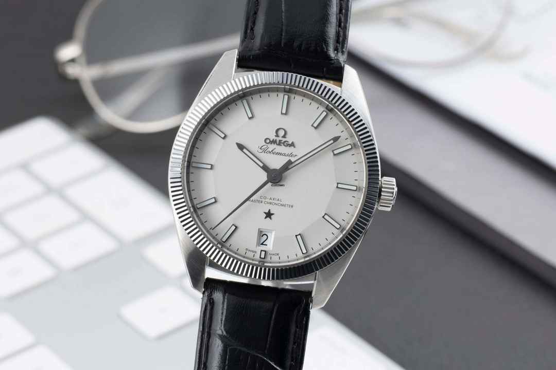  Omega Globemaster Constellation Globemaster Automatik Stahl Ref. 130.33.39.21.02.001 B&P 