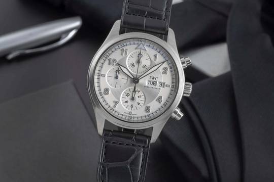  IWC Fliegeruhr Spitfire Chronograph Schaffhausen Fliegeruhr Chronograph Automatik Stahl IW371702 VP 8300  B&P 