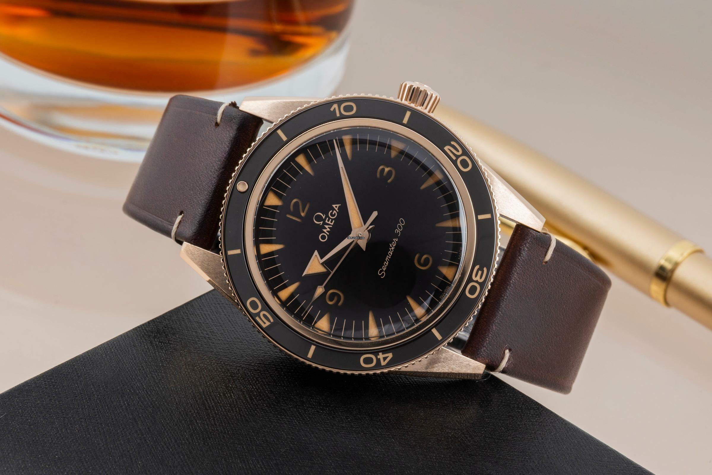 Thumbnail von Omega Seamaster 300 Bonze Gold Automatik Ref. 234.92.41.21.10.001