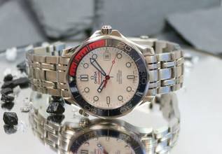 Thumbnail von Omega Seamaster Diver 300 M Commander's Watch 007 James Bond Limited Edition
