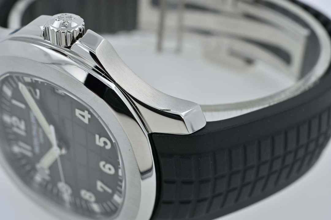  Patek Philippe Aquanaut 38mm Vintage 5165A-001 - Patek Service 03/2026 