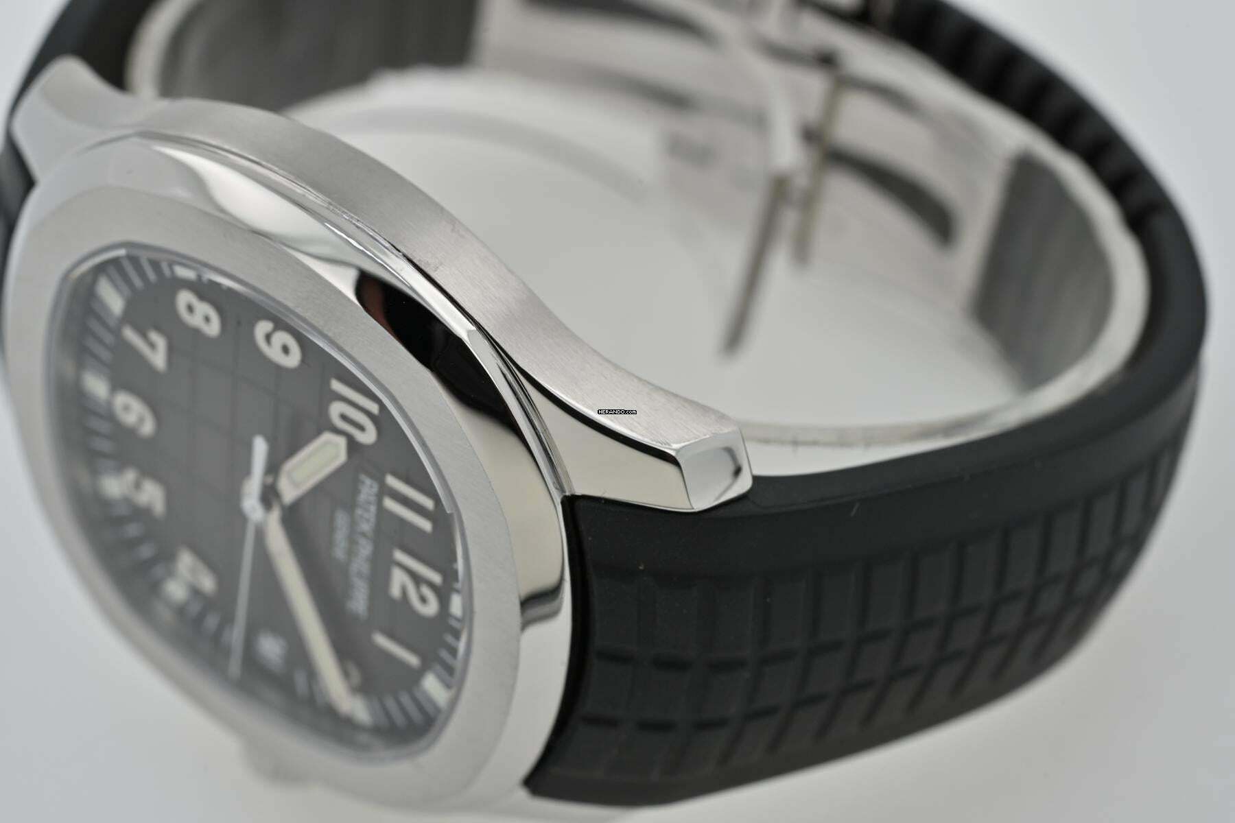 Thumbnail von Patek Philippe Aquanaut 38mm Vintage 5165A-001 - Patek Service 03/2026