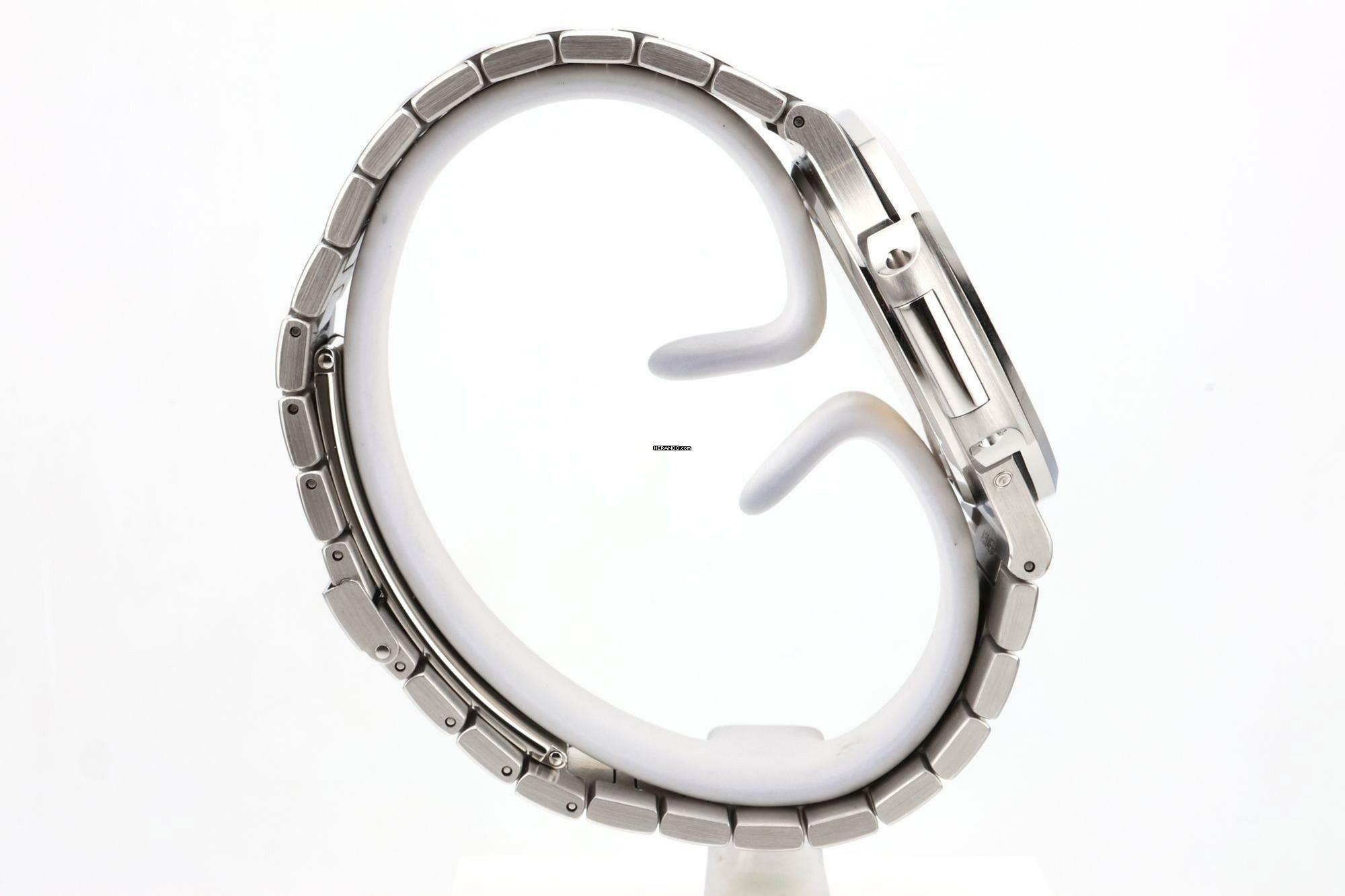 Thumbnail von Patek Philippe Nautilus Stainless Steel - Blue Dial - 5711/1A-010