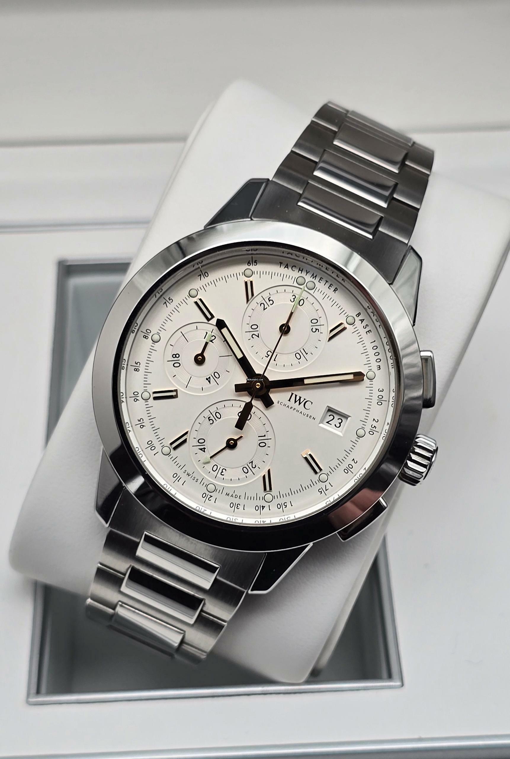 Thumbnail von IWC Ingenieur Chronograph 42mm IW380801 Silver Dial Very Good Full Set 2023