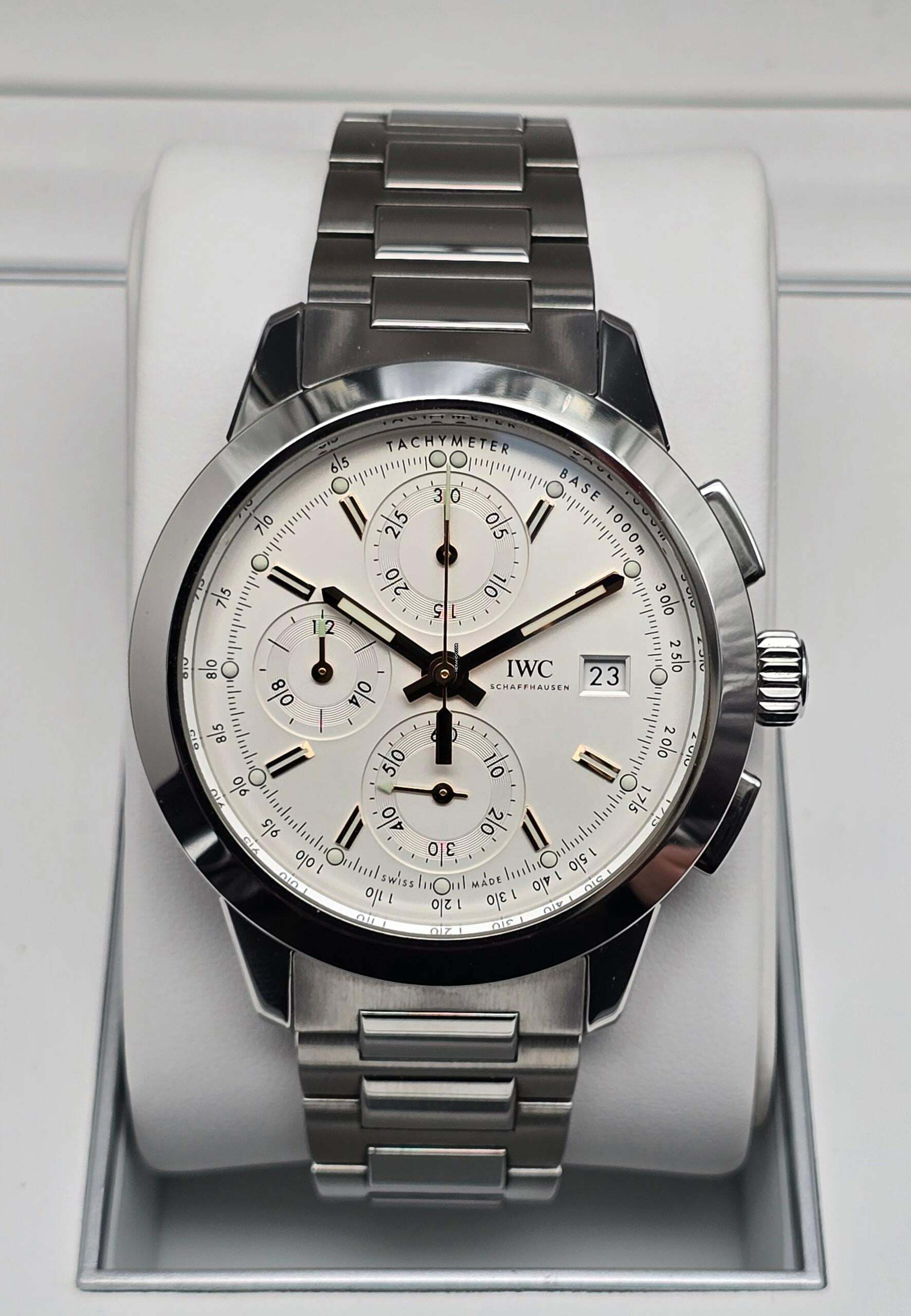Thumbnail von IWC Ingenieur Chronograph 42mm IW380801 Silver Dial Very Good Full Set 2023