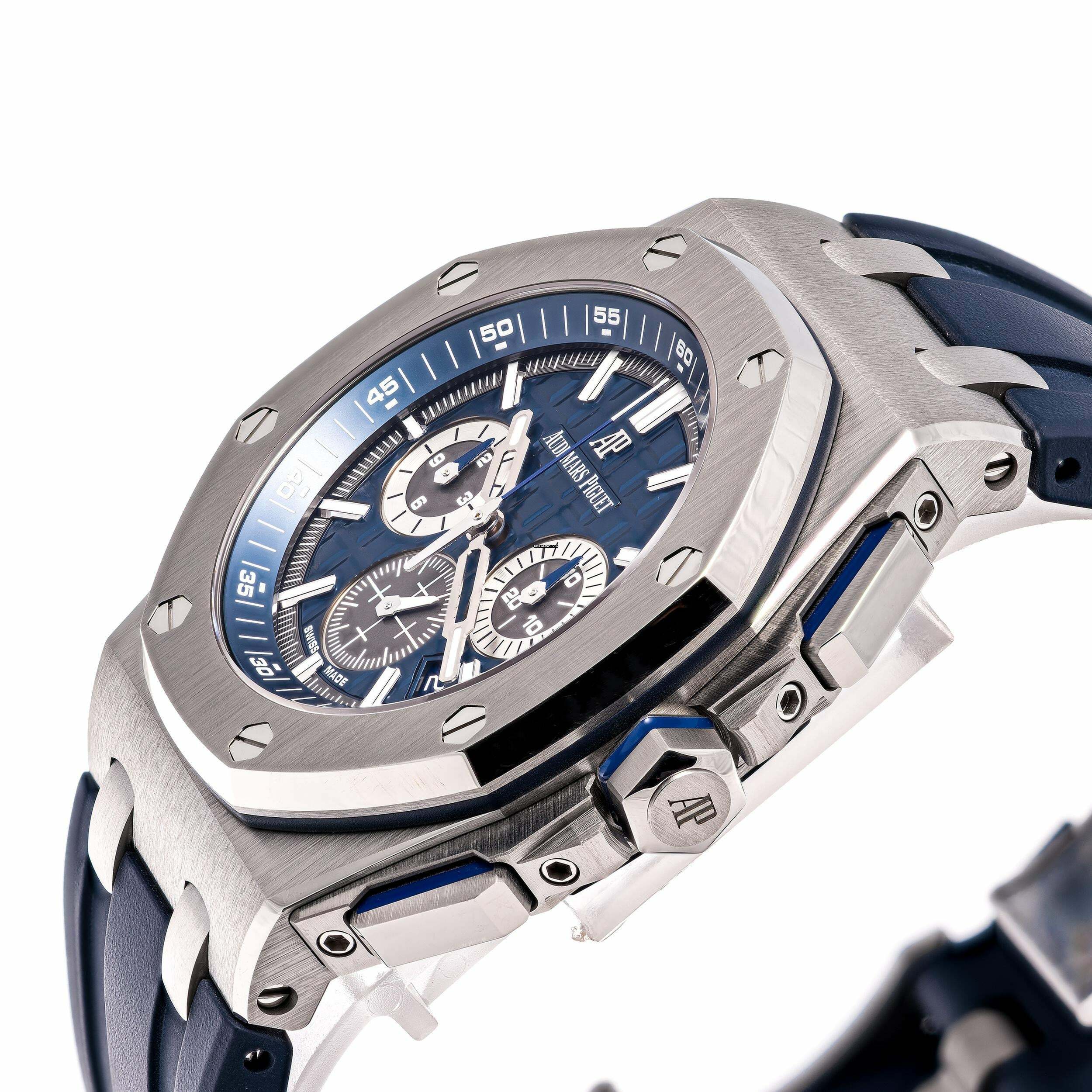 Thumbnail von Audemars Piguet Royal Oak Offshore Chronograph Blue 42 – 26480TI.OO.A027CA.01 – like NEW – 2021 Full Set