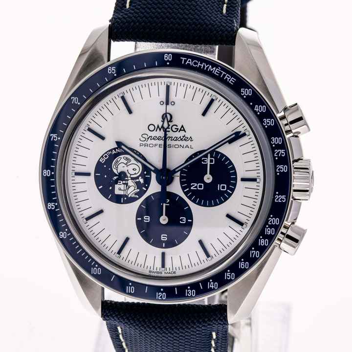  Omega Speedmaster Professional Moonwatch 50th 'Silver Snoopy Award' – 310.32.42.50.02.001 – NEW & Unworn – 11/2025 Full 