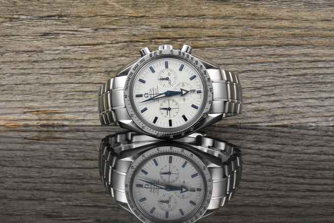  Omega Speedmaster Broad Arrow 3551.20.00 Creme Dial 