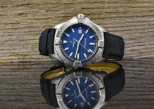Thumbnail von Breitling Avenger Automatic 42 Blue / Faltschließe / Stahl / Unpoliert - B&P 2023