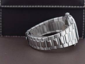 Thumbnail von Patek Philippe Nautilus 3800/1a White Dial - Very Rare - Service Patek