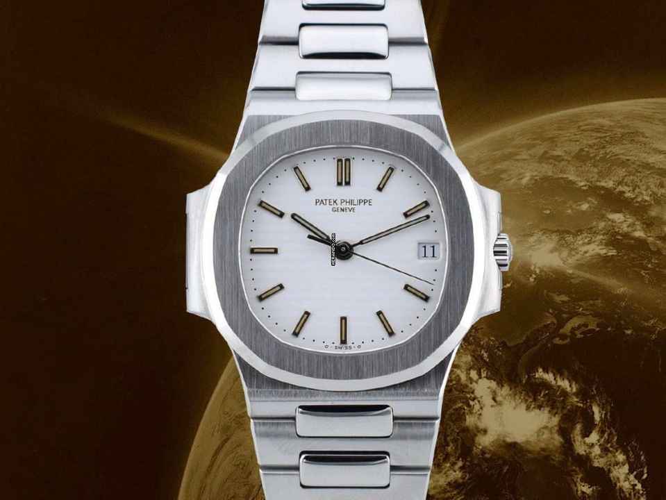 Patek Philippe Nautilus 3800/1a White Dial - Very Rare - Service Patek 