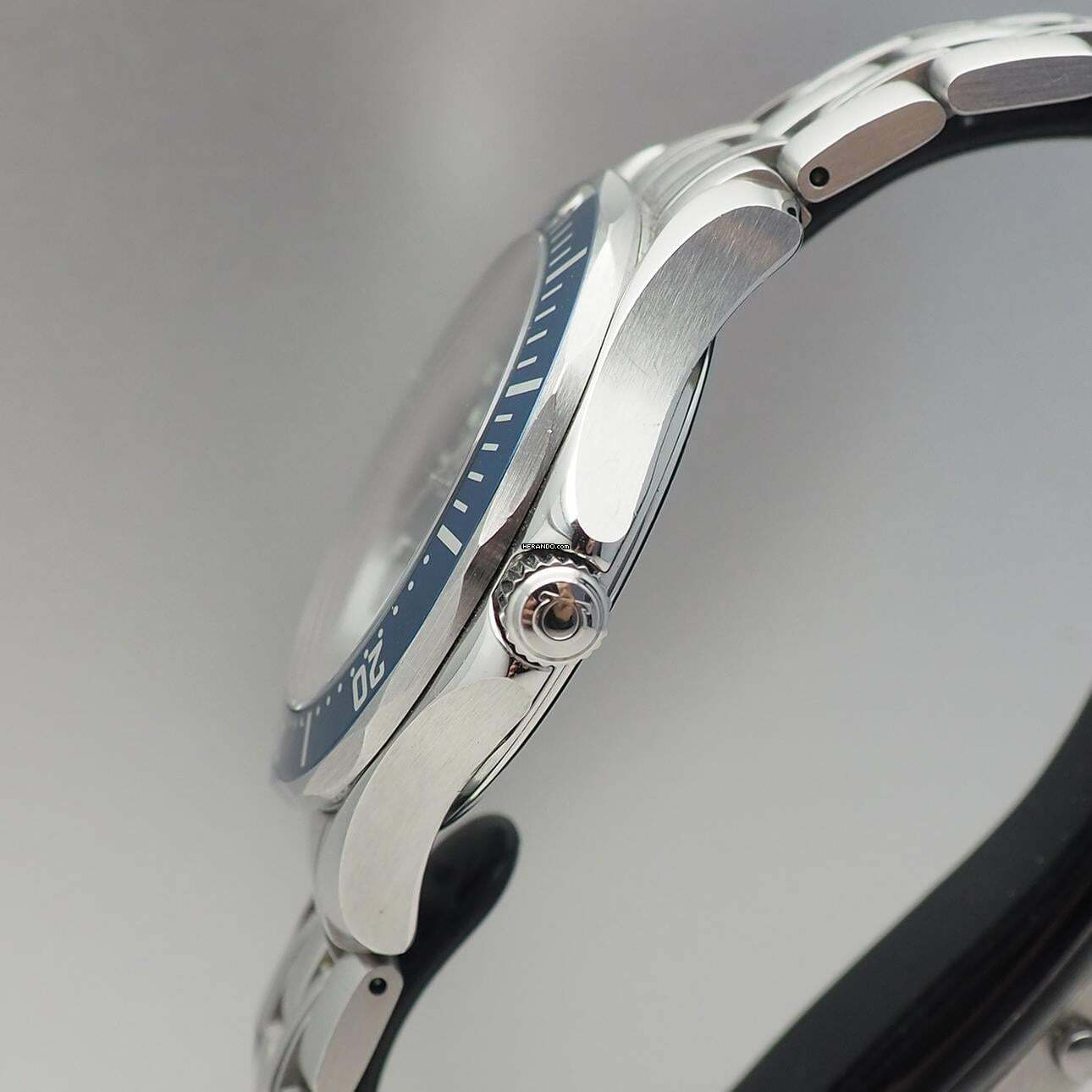 Thumbnail von Omega Seamaster Diver 300 M James Bond 40 Anniversar 25378000 top cond. not polished in its original condition!