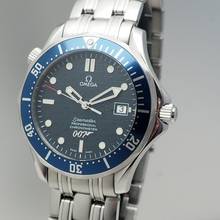 Thumbnail von Omega Seamaster Diver 300 M James Bond 40 Anniversar 25378000 top cond. not polished in its original condition!
