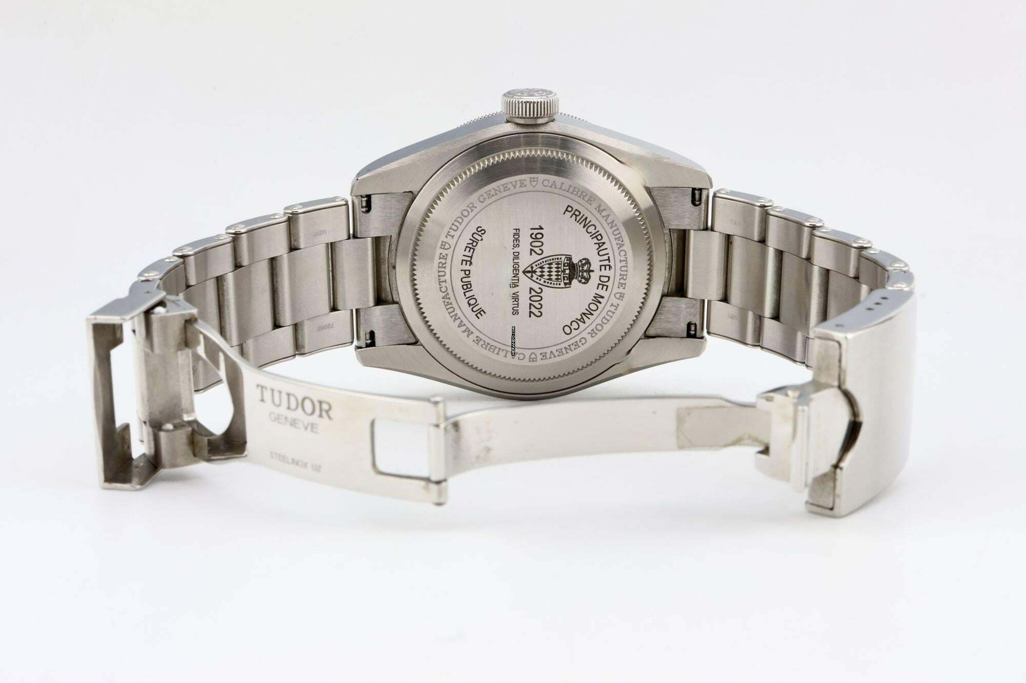 Thumbnail von Tudor Black Bay GMT Pepsi Black Dial - Limited Edition MONACO Police / Sûreté Publique - With Box And Papers - 79830RB 2022