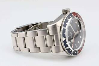 Thumbnail von Tudor Black Bay GMT Pepsi Black Dial - Limited Edition MONACO Police / Sûreté Publique - With Box And Papers - 79830RB 2022