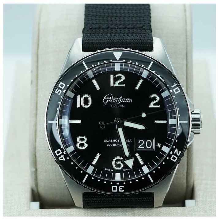  Glashütte Original SeaQ Panoramadatum NEW FULL SET 