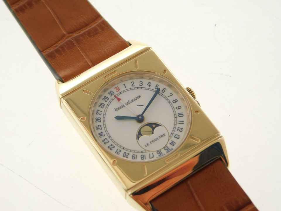  Jaeger-LeCoultre 18 Karat Gelbgold Herrenuhr mit Calendar und Mondphase Rarität Herrengröße 24,5 x 38,5 mm 