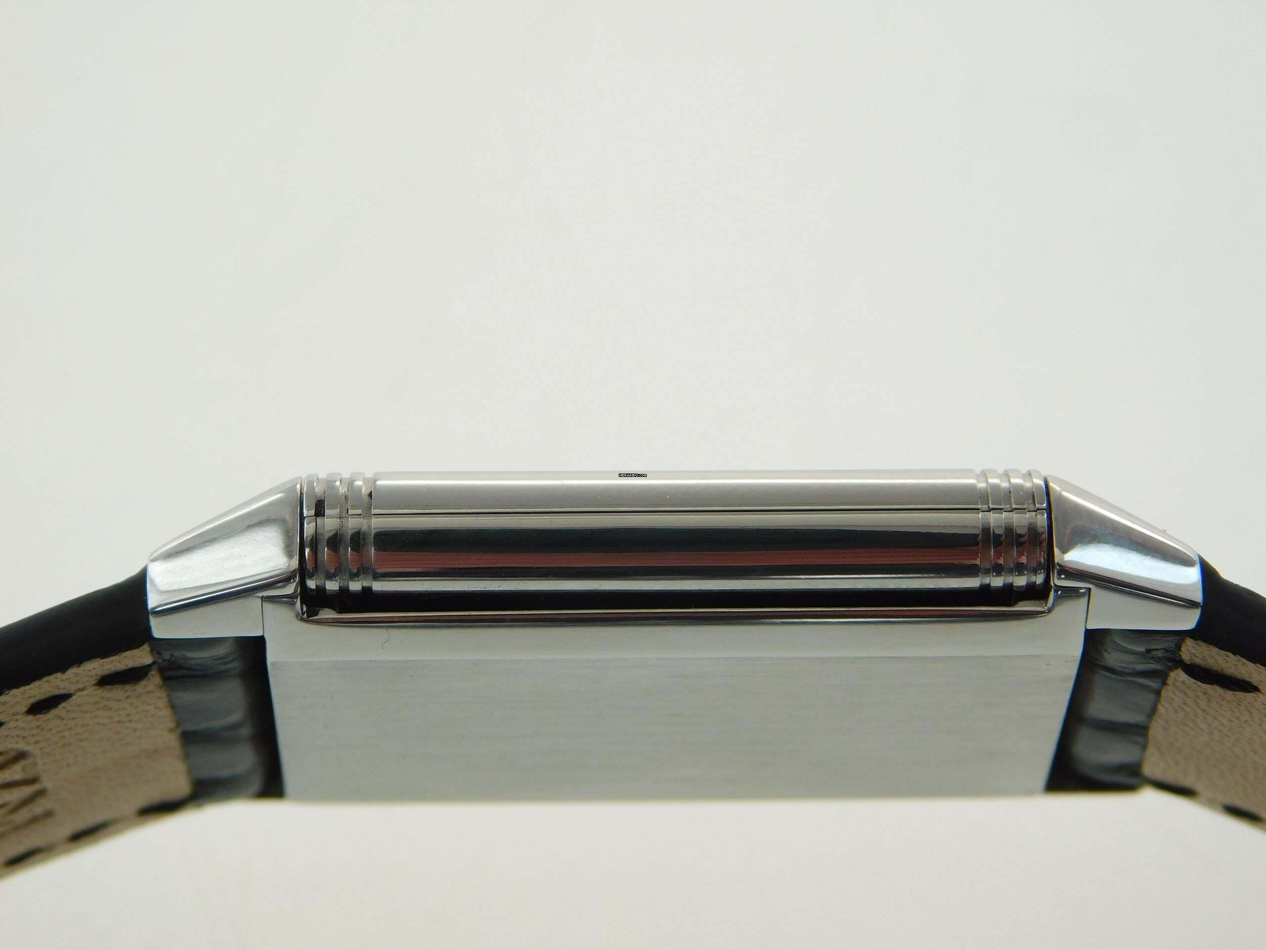 Thumbnail von Jaeger-LeCoultre Reverso Classique Classic im sehr guten Zustand mit neuem schwarzem Krokoband Classic Modell 23 x 38 mm