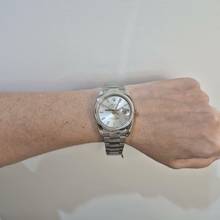 Thumbnail von Rolex Oyster Perpetual Date Silver Dial 34mm Automático Completo