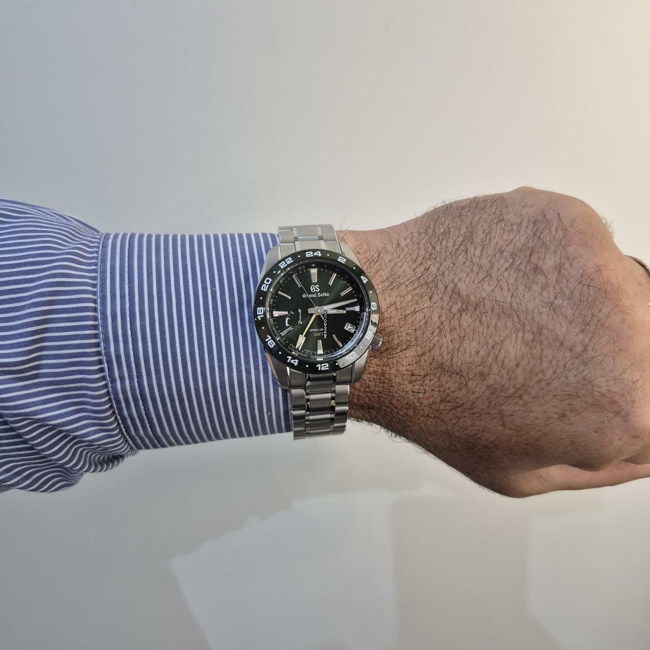 Thumbnail von Grand Seiko Sport Collection GMT Spring Drive 40mm Green Edition Automático Completo