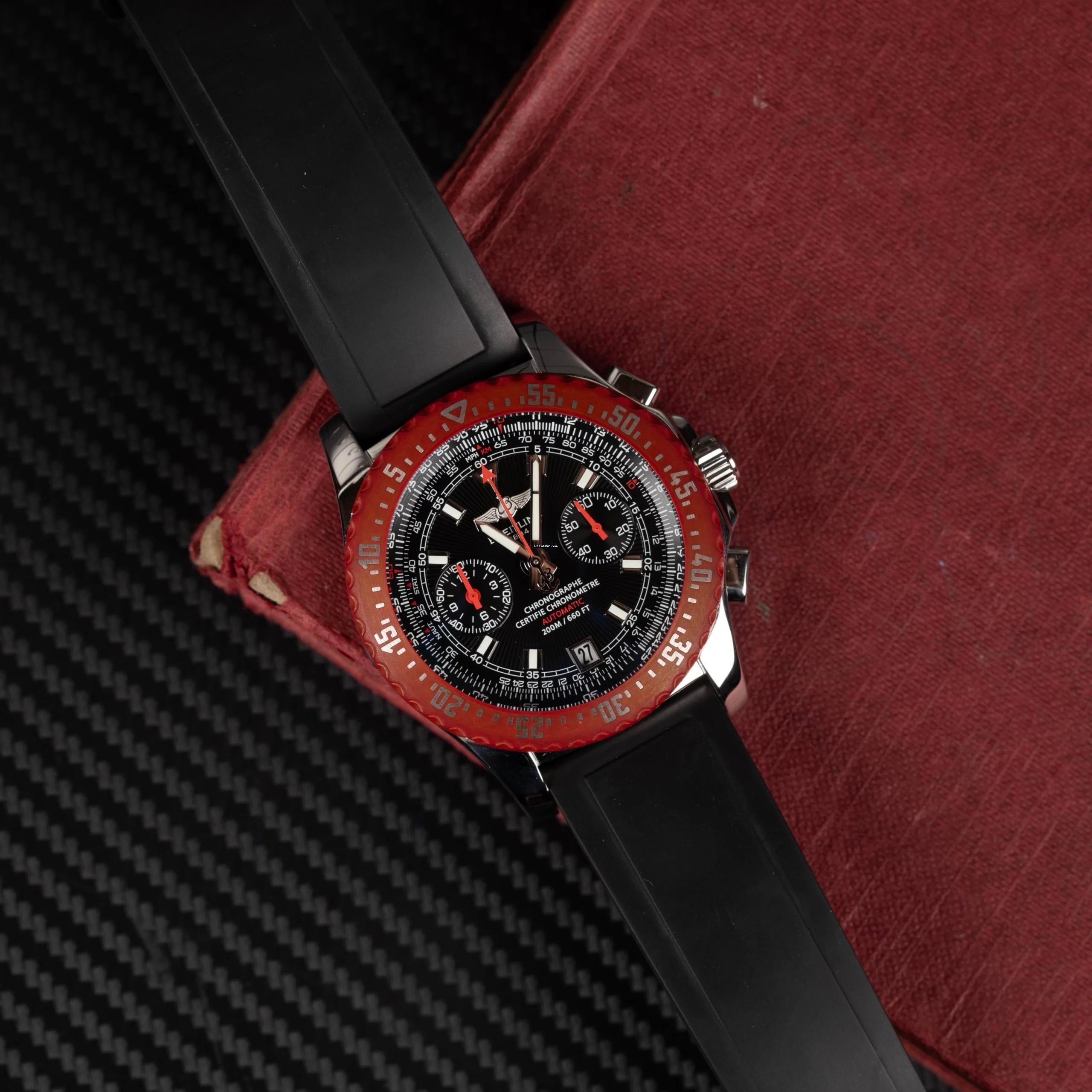  Breitling Skyracer Raven 