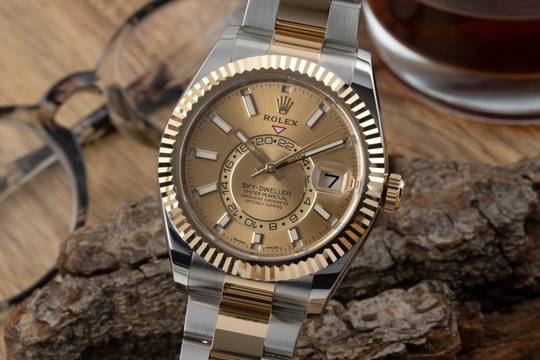  Rolex Sky-Dweller Stahl / Gold Automatik Herrenuhr Ref. 326933 Papiere 2025 