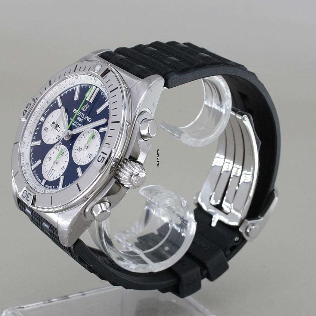 Thumbnail von Breitling Chronomat 42 B01 42 NFL Seattle Seahawks Ltd. Edition 104 Stück Ø 42 mm ungetragen teilverklebt Full Set