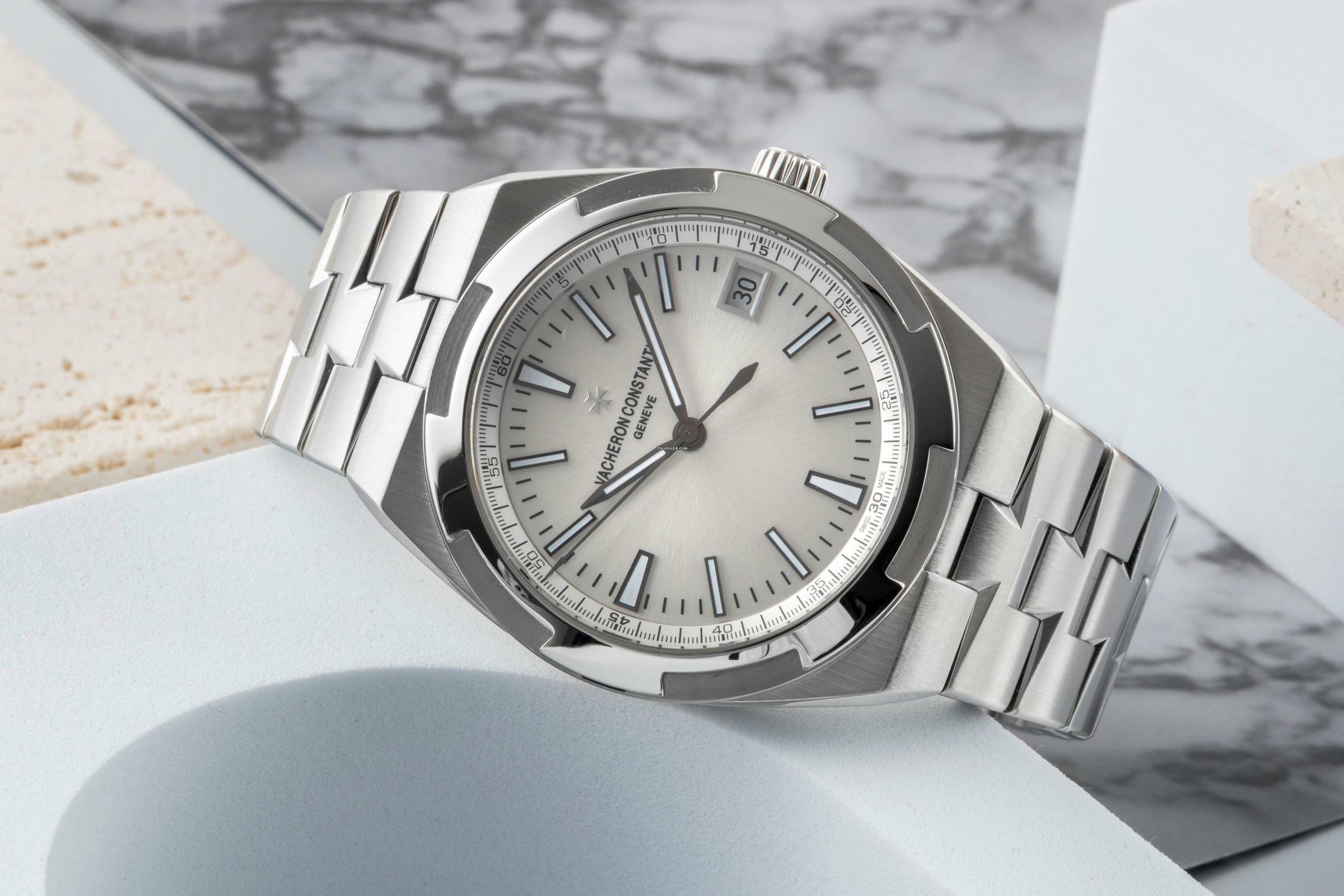 Thumbnail von Vacheron Constantin Overseas Automatik Herrenuhr Ref. 4500V/110A-B126 B&P 2017