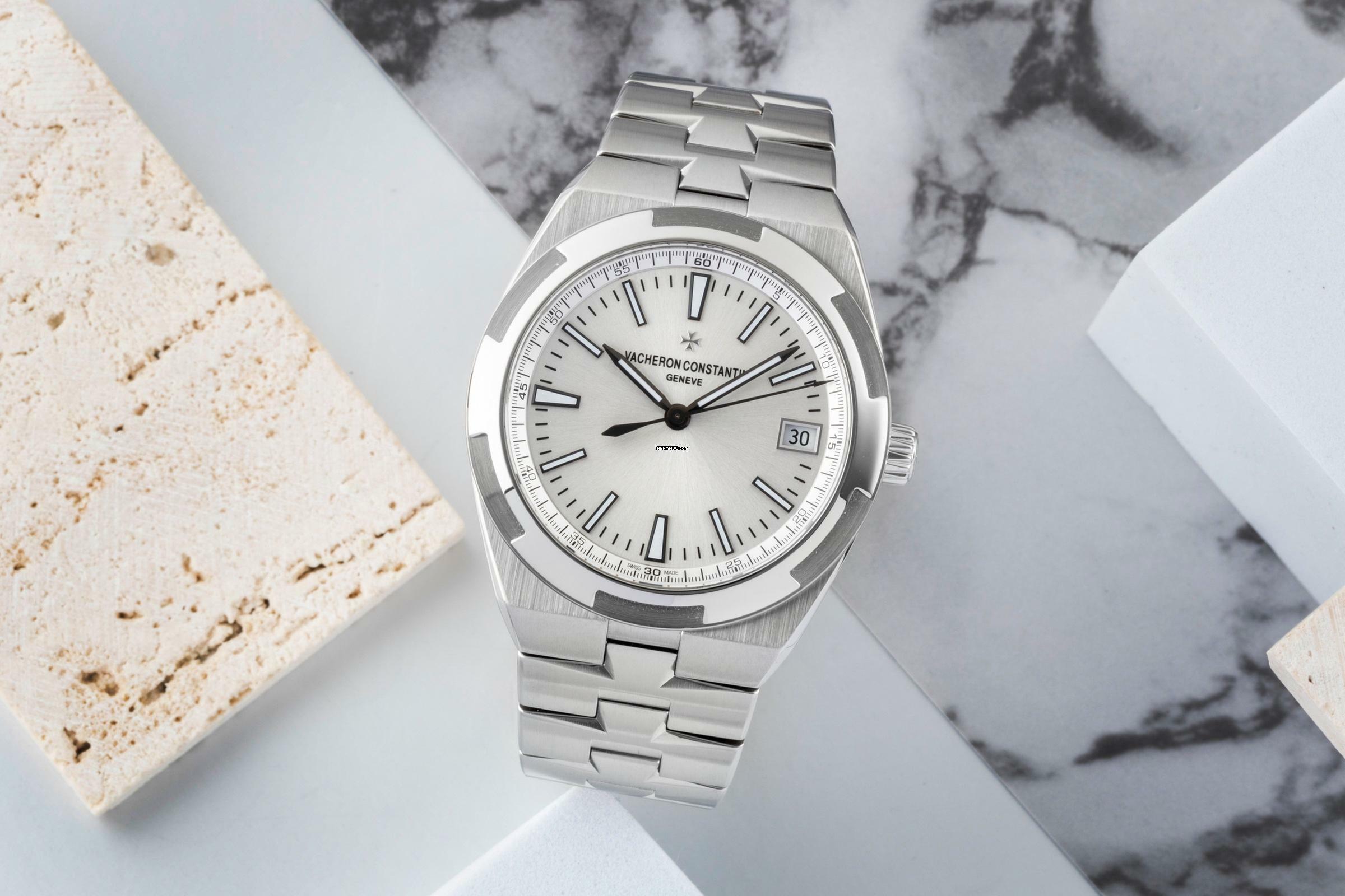 Thumbnail von Vacheron Constantin Overseas Automatik Herrenuhr Ref. 4500V/110A-B126 B&P 2017