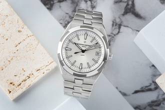 Thumbnail von Vacheron Constantin Overseas Automatik Herrenuhr Ref. 4500V/110A-B126 B&P 2017