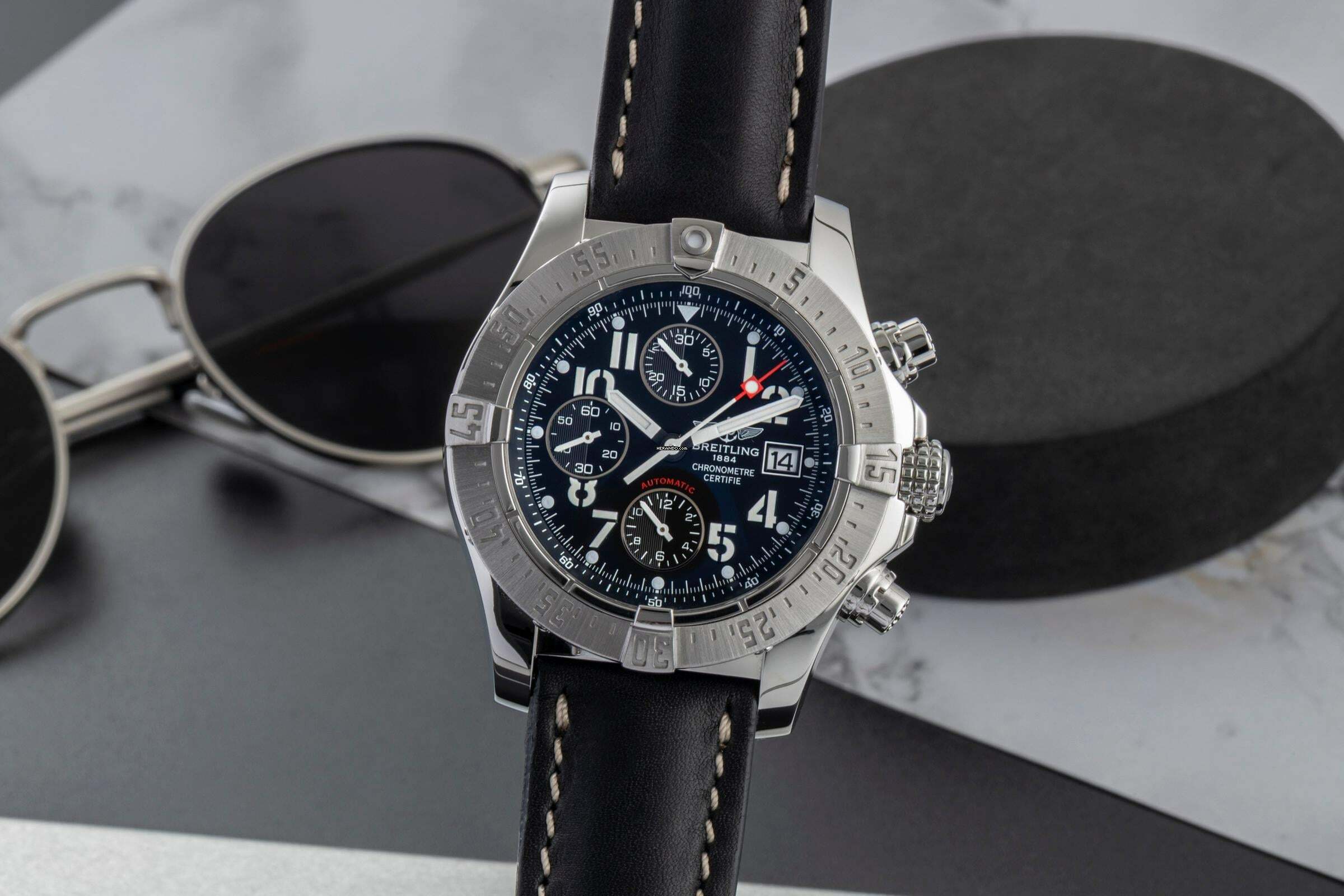  Breitling Avenger Skyland 45 Chronograph Automatik Ref. A13380 B&P 2008 