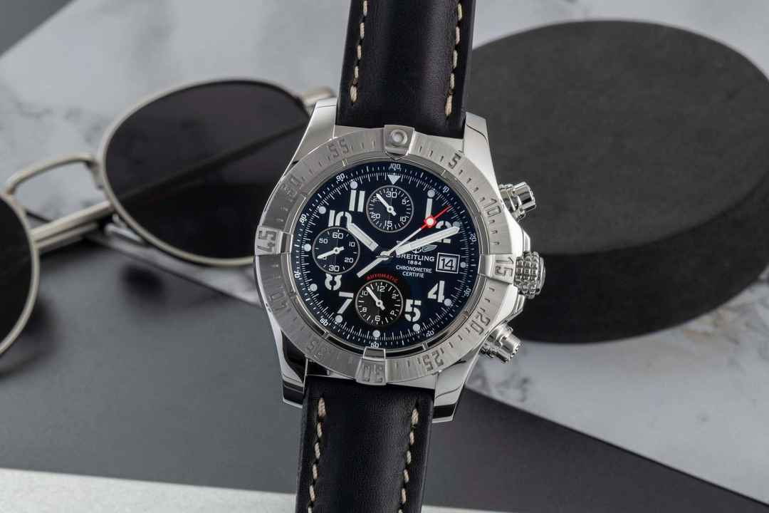  Breitling Avenger Skyland 45 Chronograph Automatik Ref. A13380 B&P 2008 