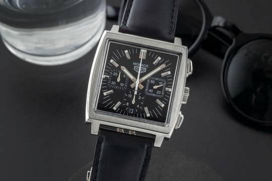  TAG Heuer Monaco Chronograph Stahl Automatik Herrenuhr Ref. CS2111.FC8119 