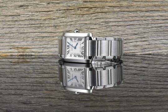 Cartier Tank Française Quarz 2465 Medium / Mide Size 
