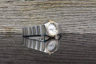 Thumbnail von Omega Constellation Ladies Quarz Lady UNGETRAGEN / NOS - Mother of Pearl Diamond Dial