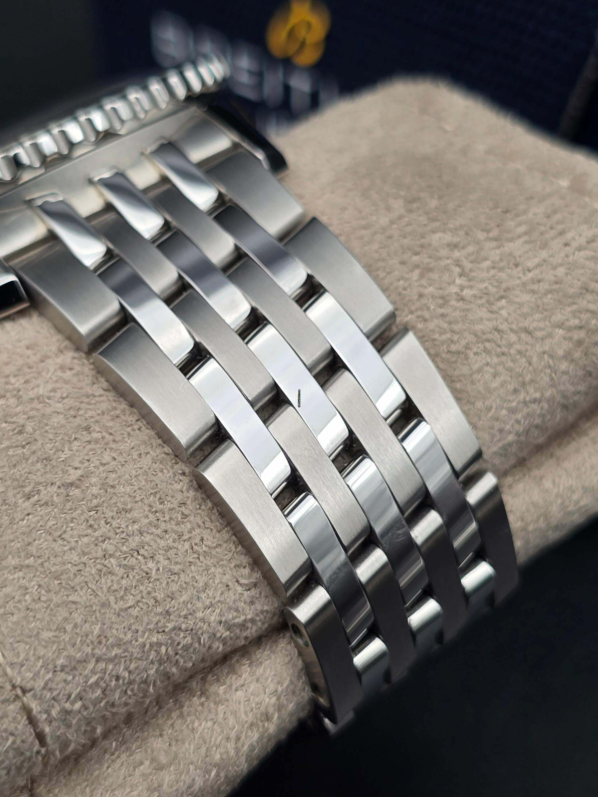 Thumbnail von Breitling Navitimer 1 B01 Chronograph 43mm AB0138241C1A1 'Ice Blue' dial Steel bracelet Very Good Full Set 6-2024 (warranty until 2032)