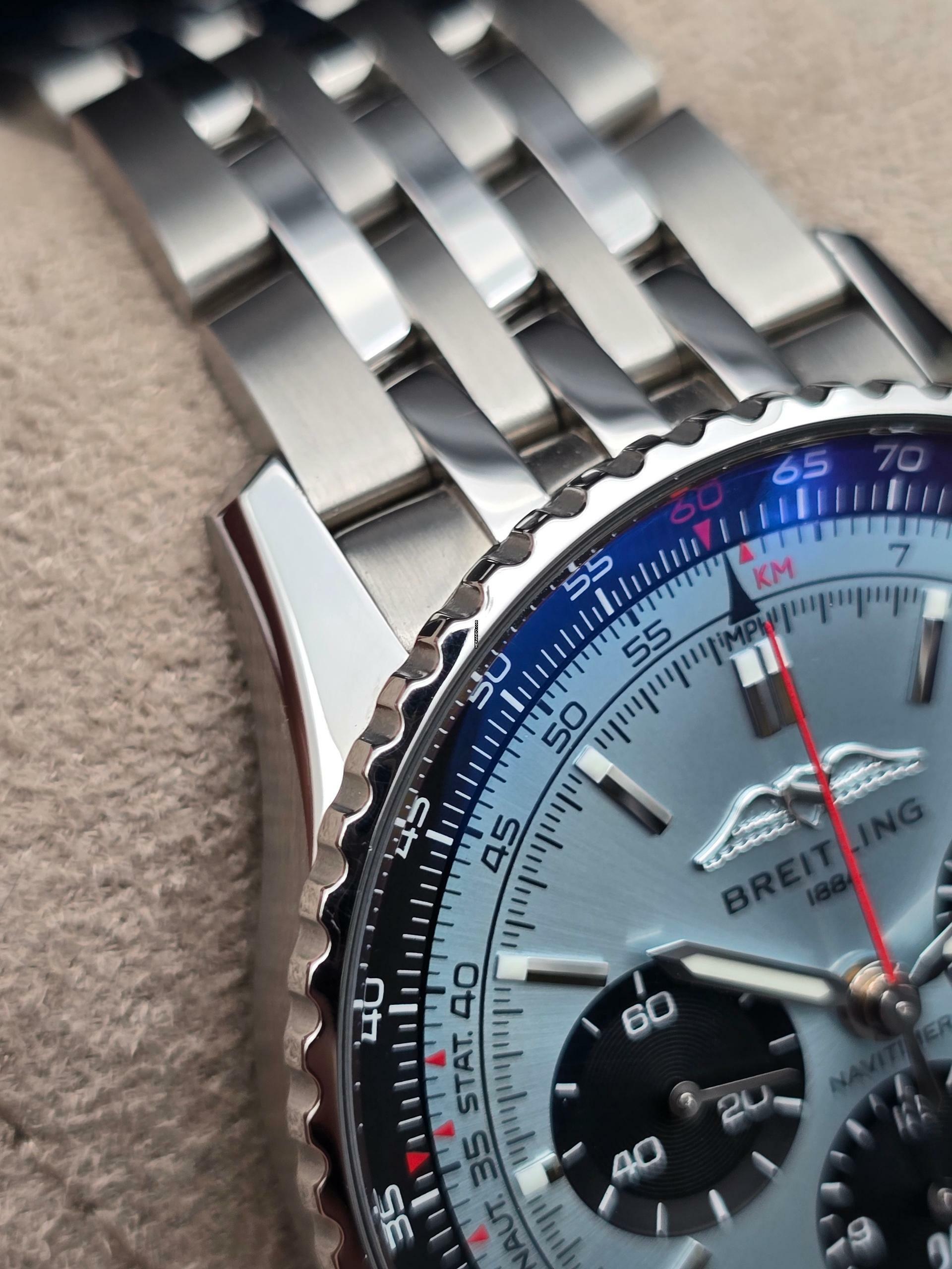 Thumbnail von Breitling Navitimer 1 B01 Chronograph 43mm AB0138241C1A1 'Ice Blue' dial Steel bracelet Very Good Full Set 6-2024 (warranty until 2032)