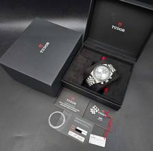 Thumbnail von Tudor Black Bay Chrono M79360N-0013 Jubilee Bracelet Black dial Very Good Condition Full Set 9-2025