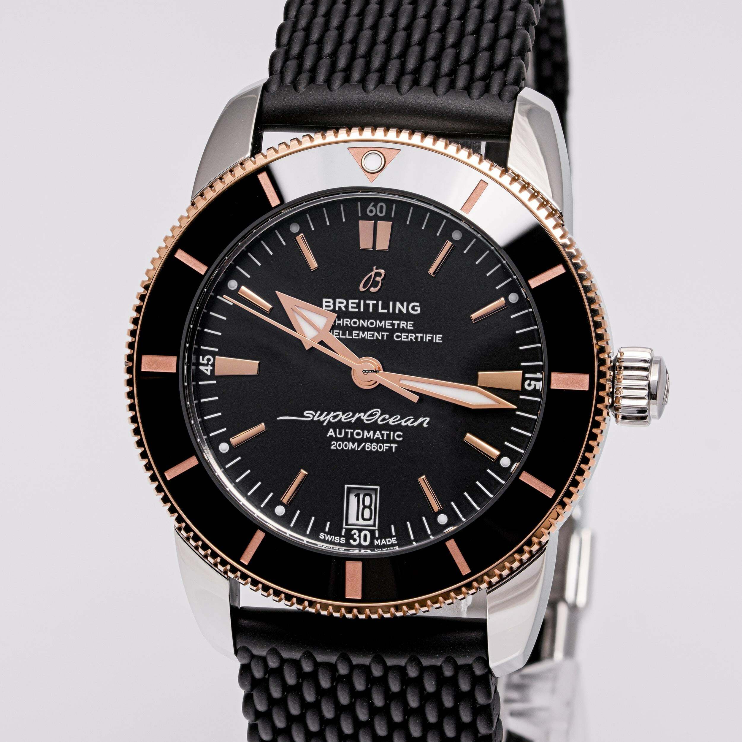  Breitling Superocean Heritage 42 Steel Gold – UB2010121B1S1 – like NEW – 04/2025 Full Set 